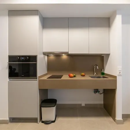 Alidreams Lola Center *