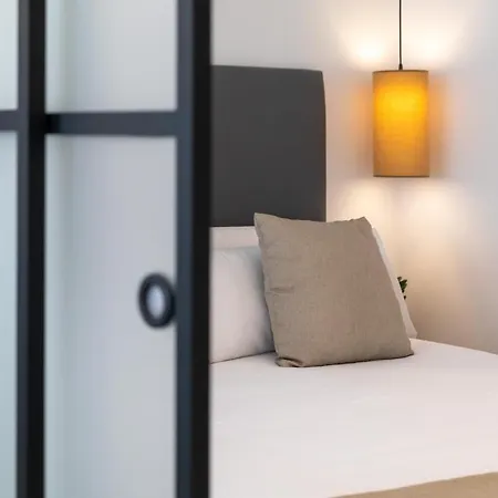 Апартаменты Alidreams Lola Center *