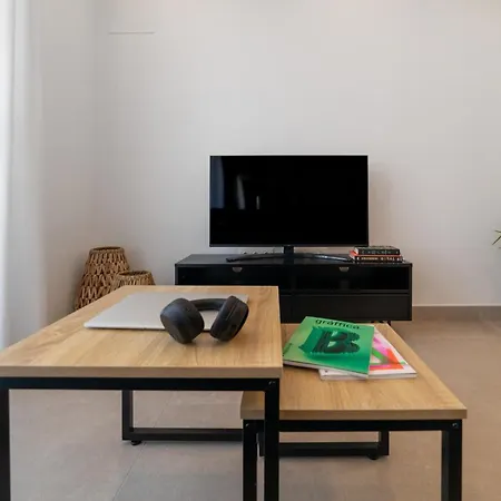 Alidreams Lola Center Apartament *