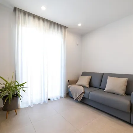 Alidreams Lola Center Аликанте