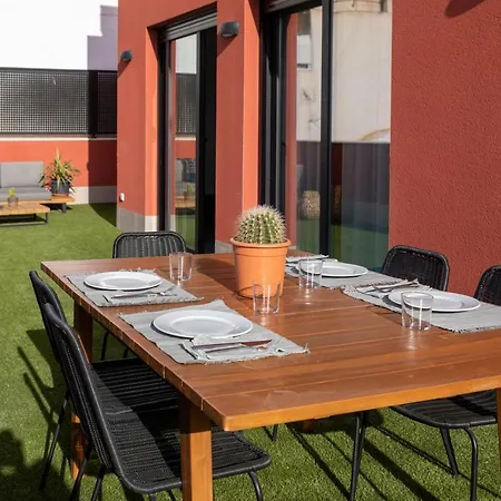 Alidreams Lola Center *