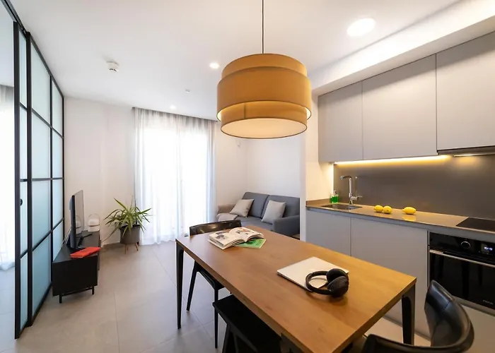 Apartment Alidreams Lola Center