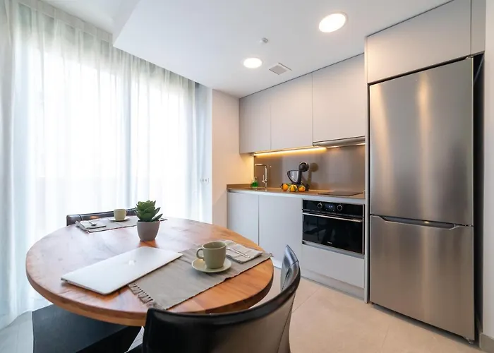 Apartment Alidreams Lola Center