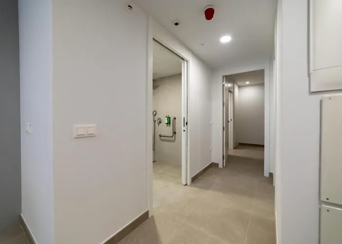 Alidreams Lola Center *