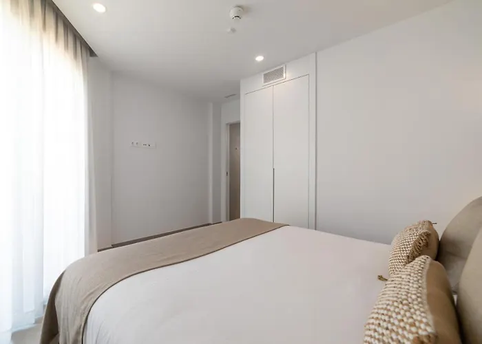 Alidreams Lola Center * Alicante